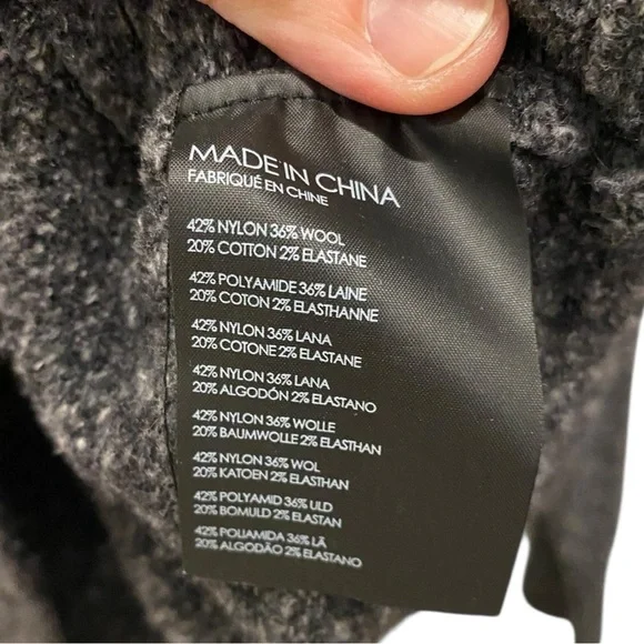 CLUB MONACO women’s grey wool Crewneck sweater size large warm shirt fuzzy top - Picture 9 of 10